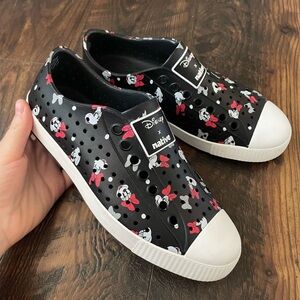Native Shoes | Disney X Native Minnie Mouse slip on sneakers | Women’s 7 Men’s 5